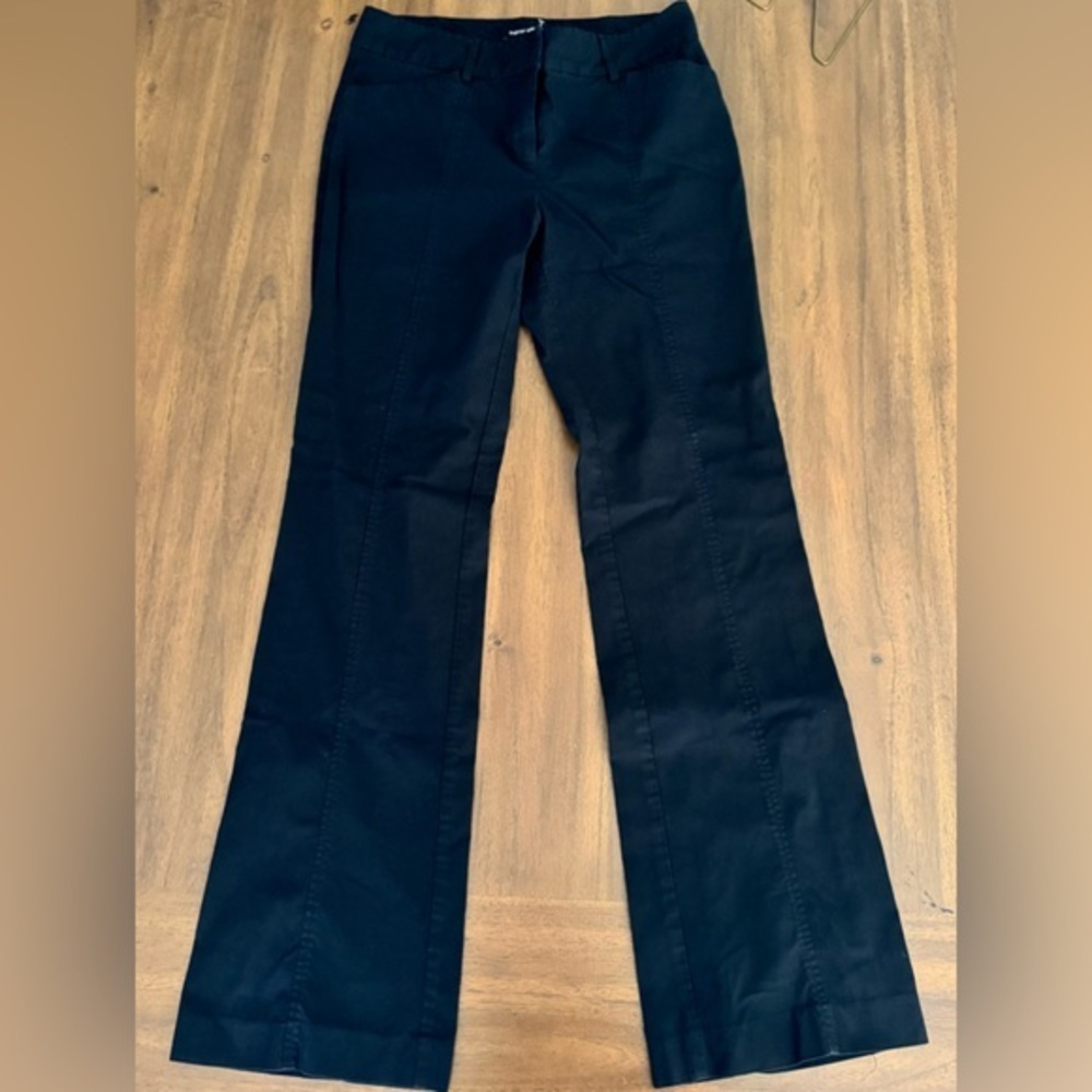 Liz Claiborne Company Axcess Stretch Urban Fit Black Pant Size 4